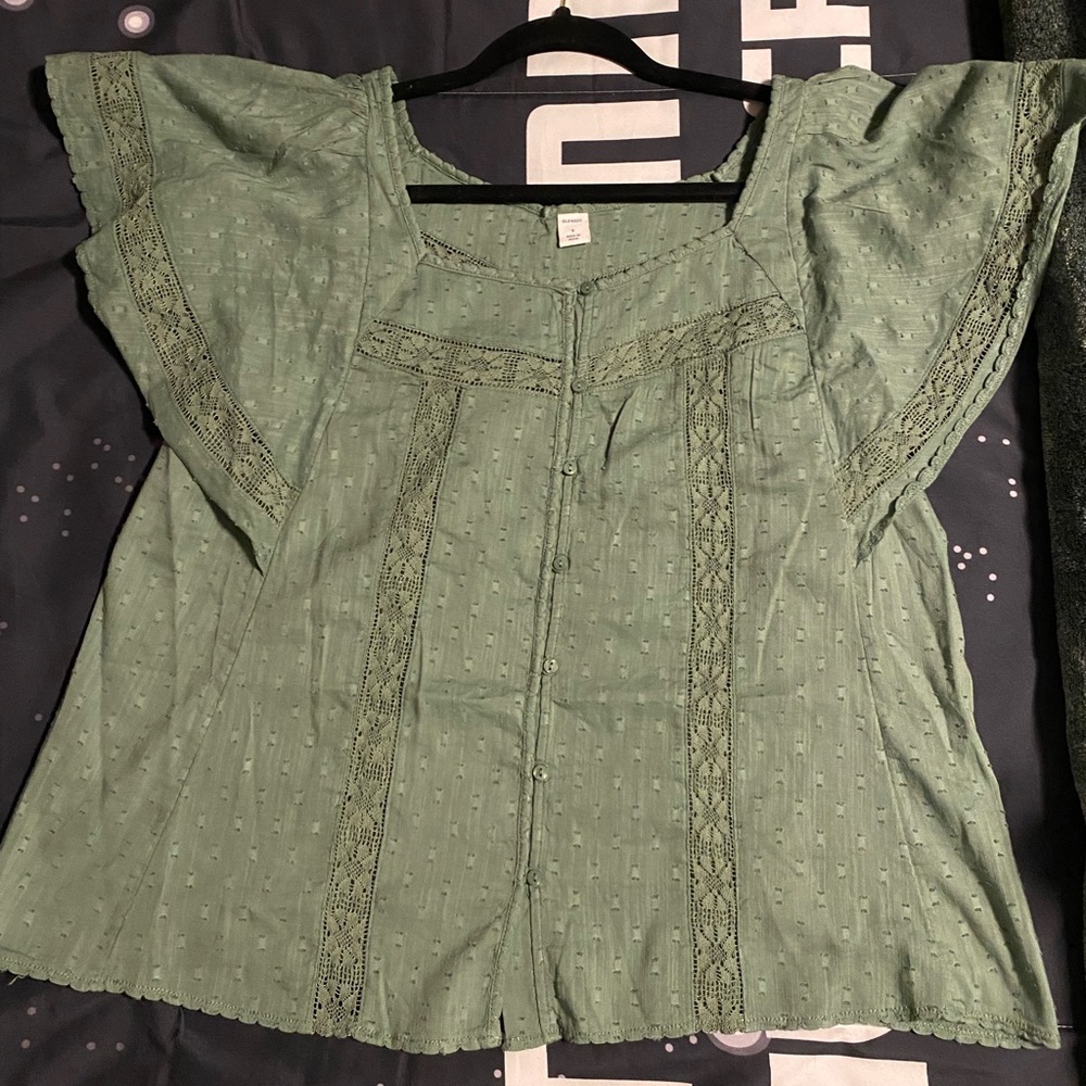 BNWT Old Navy Blouse